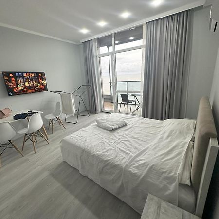 Bi Residence Sea View Luxury באטומי מראה חיצוני תמונה